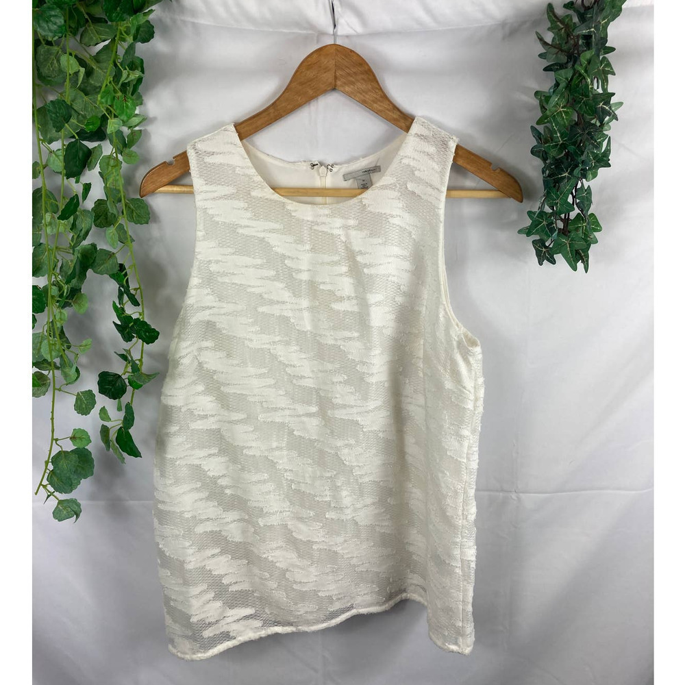 22 Halogen lace overlay sleeveless top